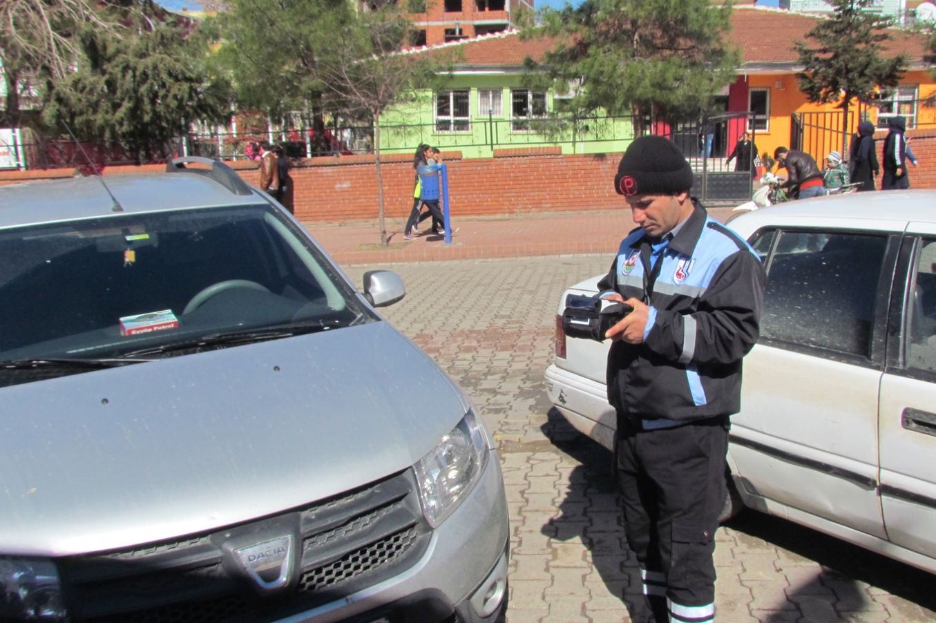 Siverek’te parkmetre sistemi sil baştan Siverek’te parkmetre sistemi sil baştan